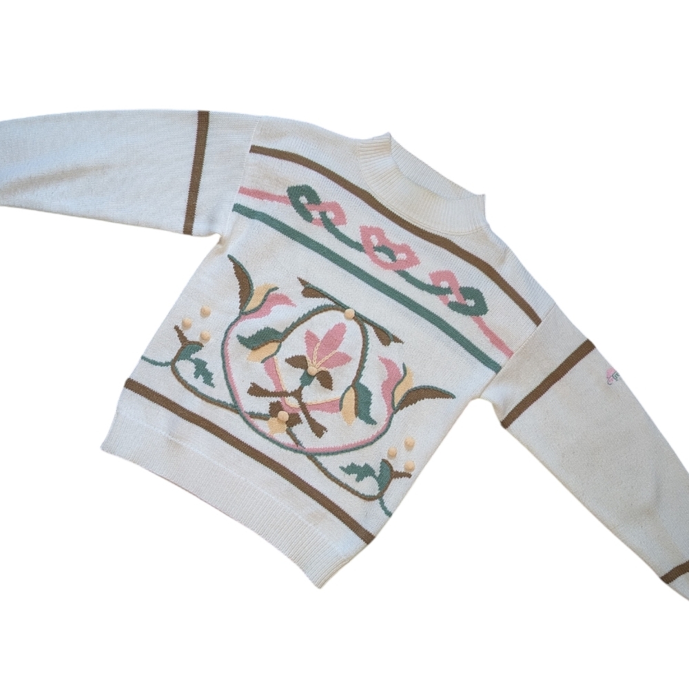 Vintage White Art Deco/Cottage Core Sweater